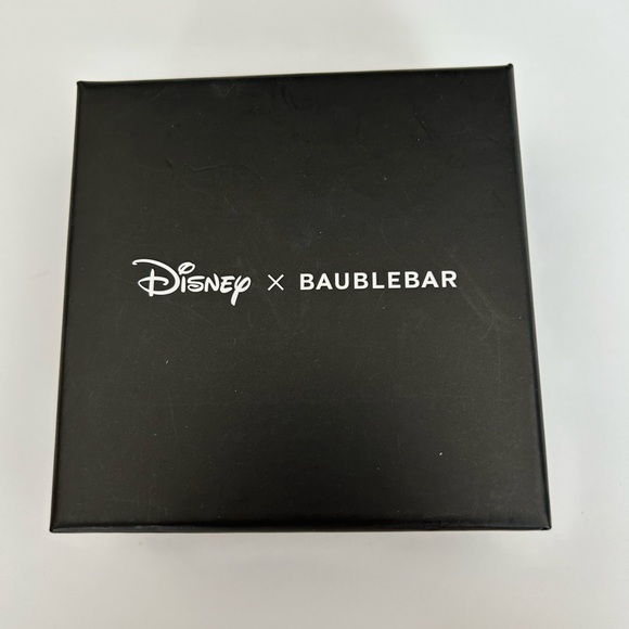 Disney Mickey Mouse Pierced Earrings - Picture 4 of 6